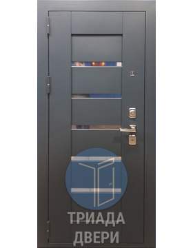 входная элитная дверь из стали в квартиру